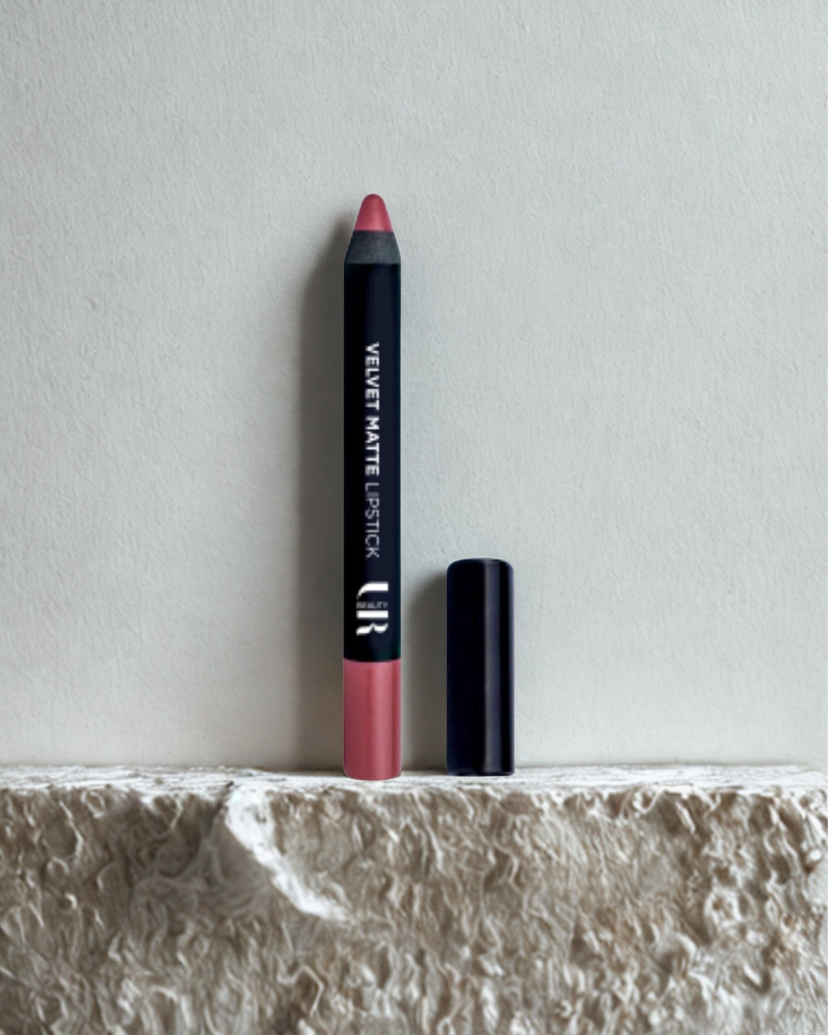 UR VELVET MATTE LIPSTICK