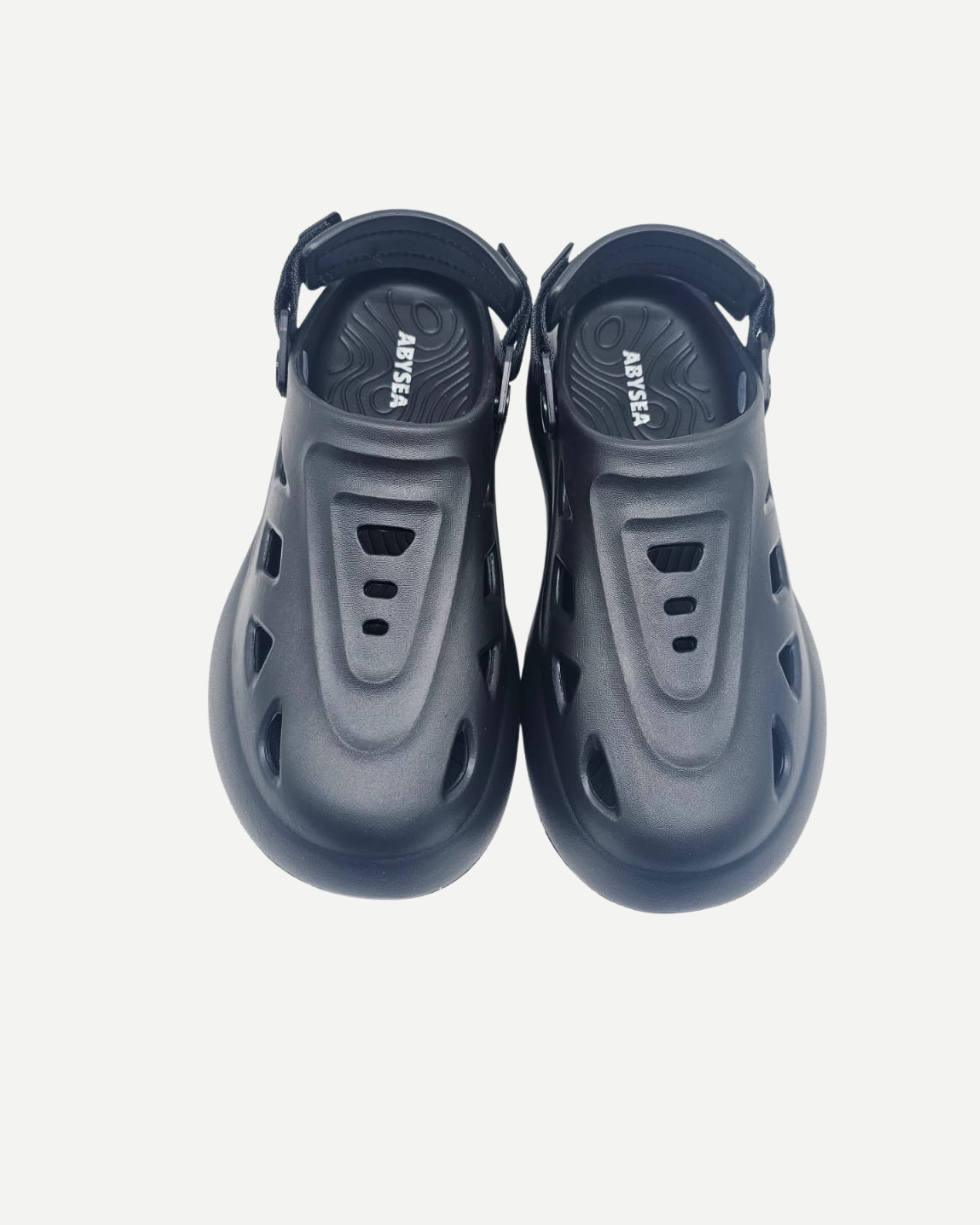 Men’s Lightweight EVA Clogs – Breathable Anti-Slip Comfort Garden & Casual Slip-On Sandals (Black)