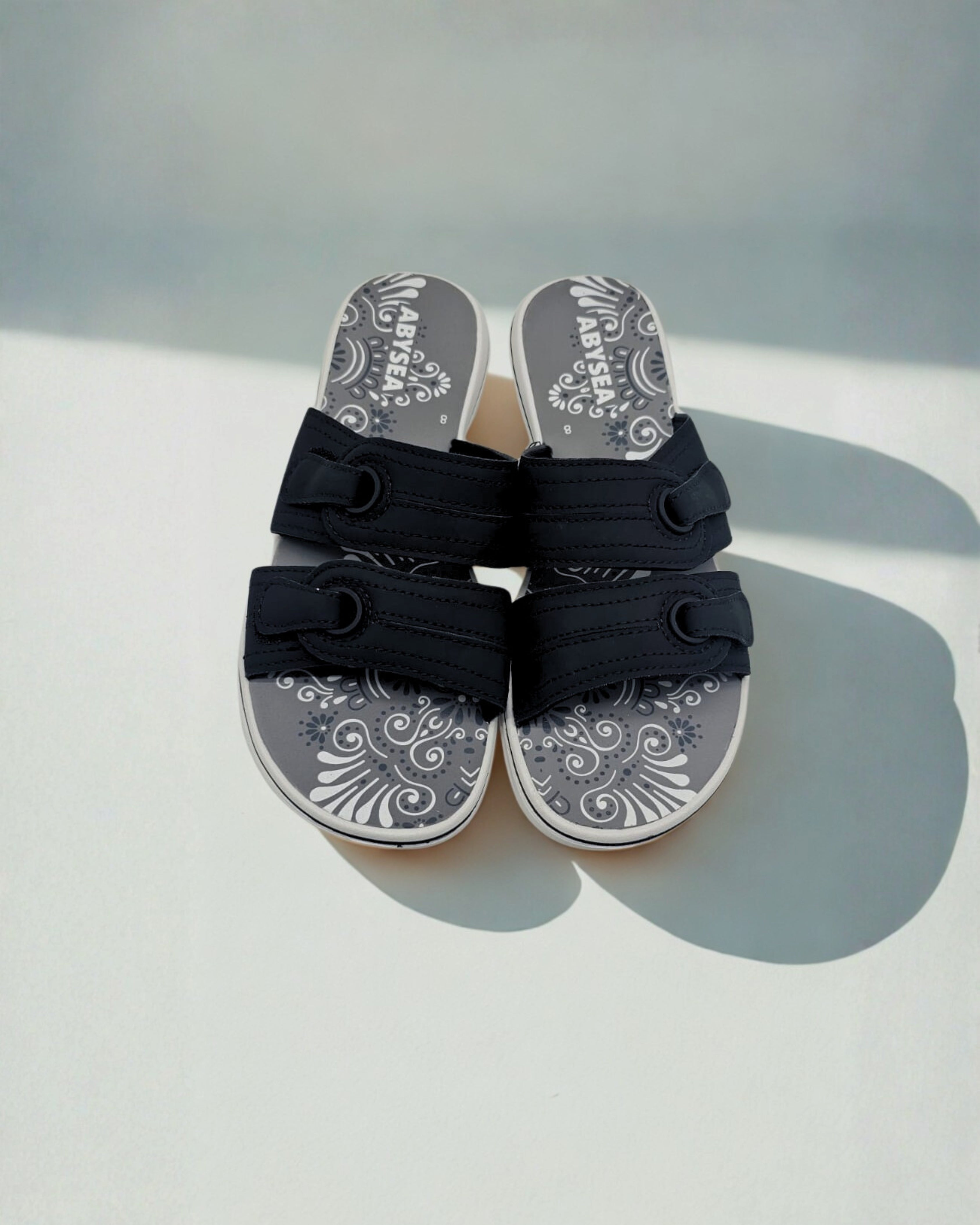 Women’s Double Strap Comfort Slides – Casual Summer Sandals with Printed Footbed