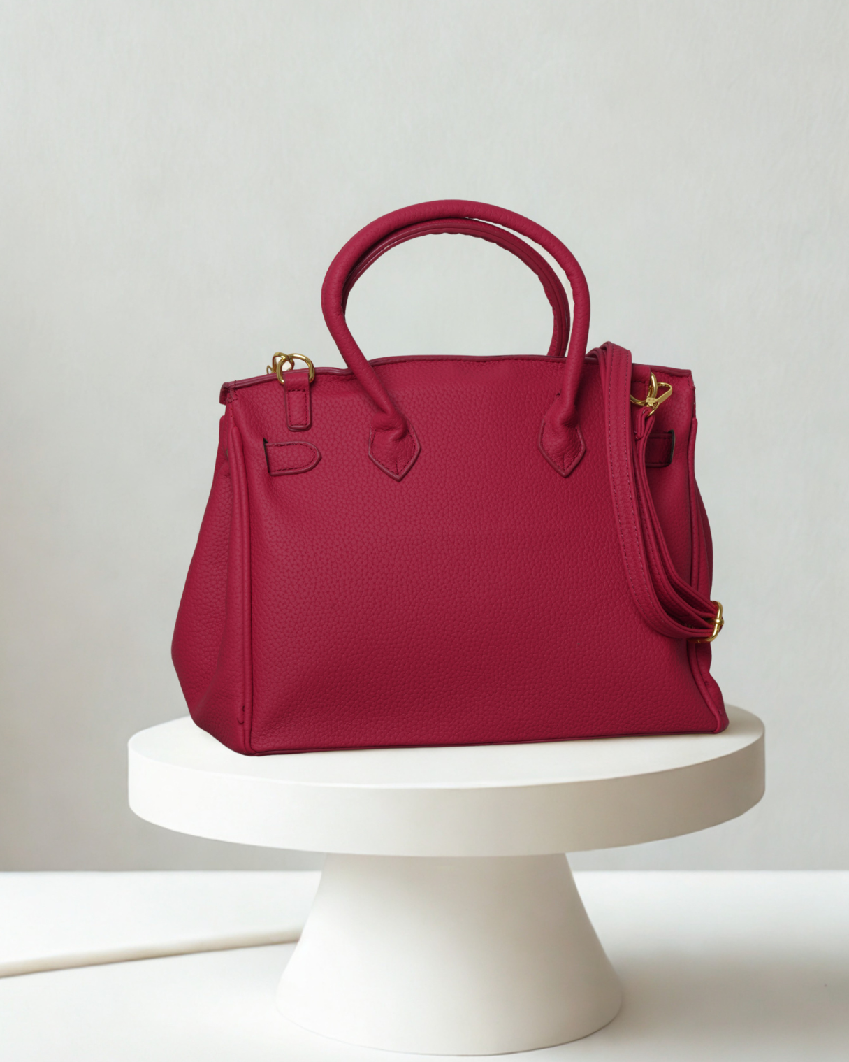 Classic Pebbled Top Handle Satchel | Elegant Turn-Lock Handbag & Crossbody