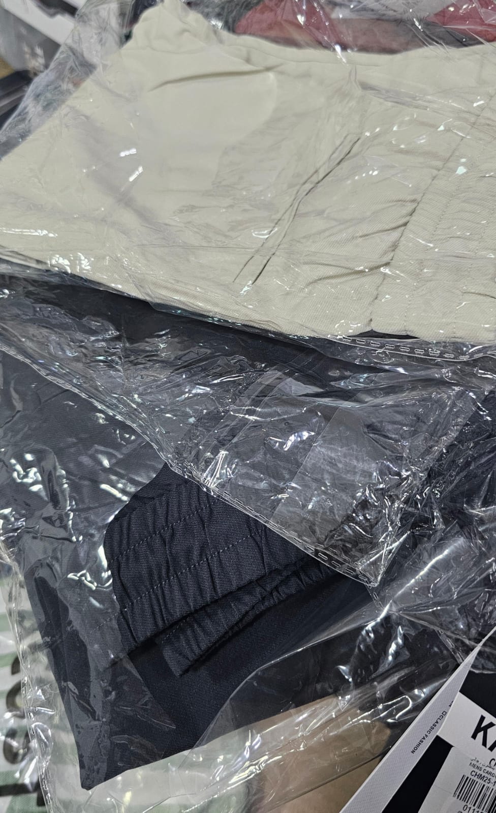 بنطلون كارجو رجالي بقصّة Slim Fit ومطاط متعدد الاستخدامات