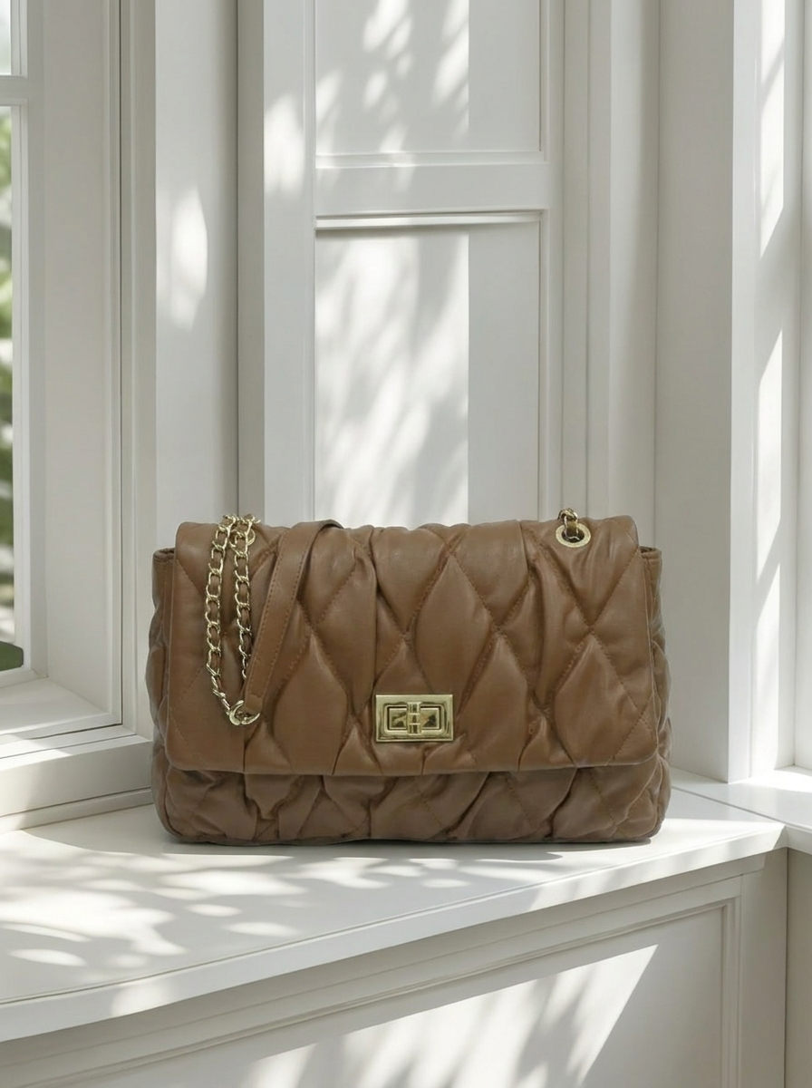 Luxury Quilted Chain Shoulder Bag for Women – Soft Padded Crossbody & Evening Handbag
