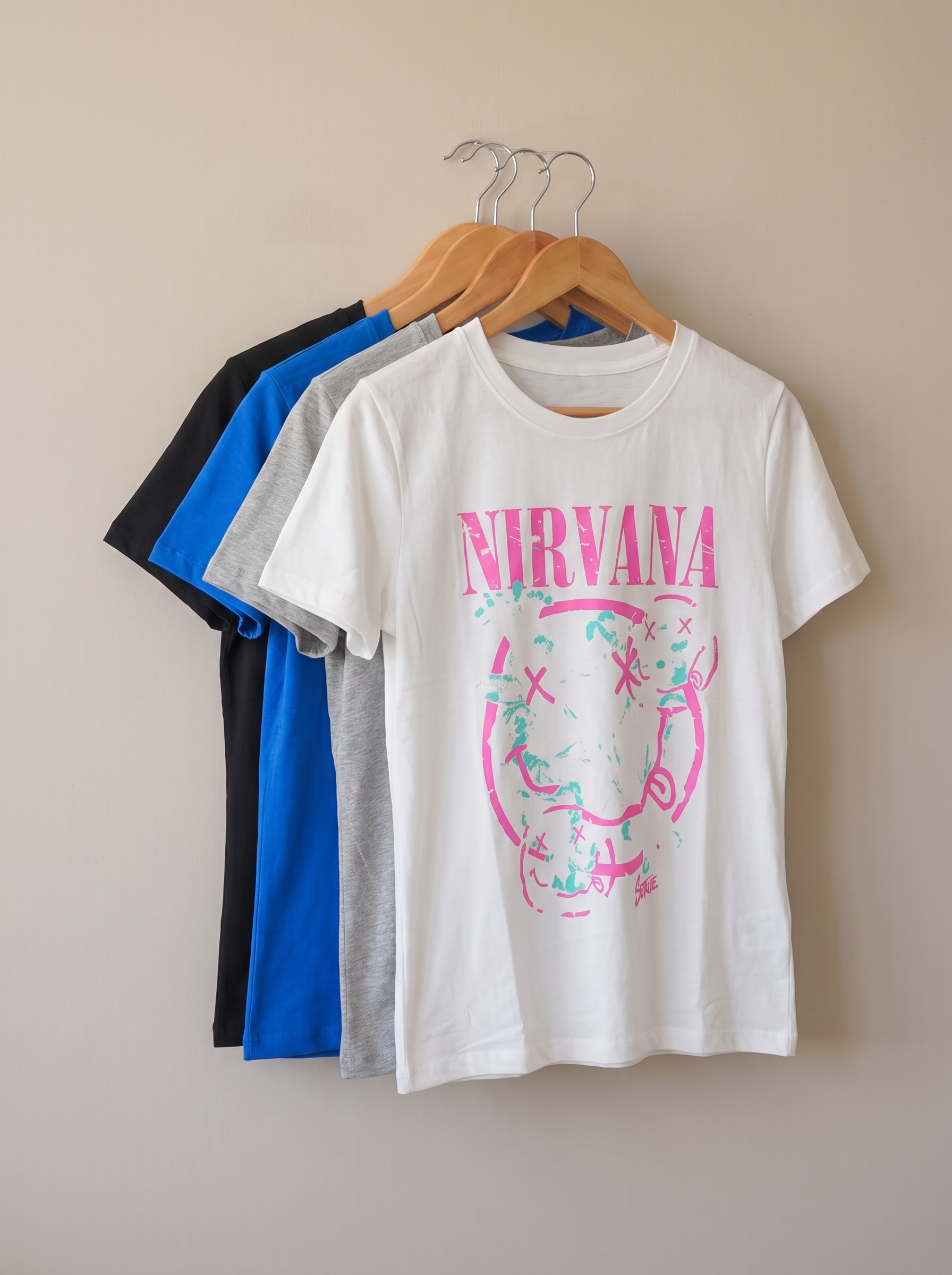 Women’s Nirvana Graphic T-Shirt 4-Pack Bundle – Casual Crewneck Tees