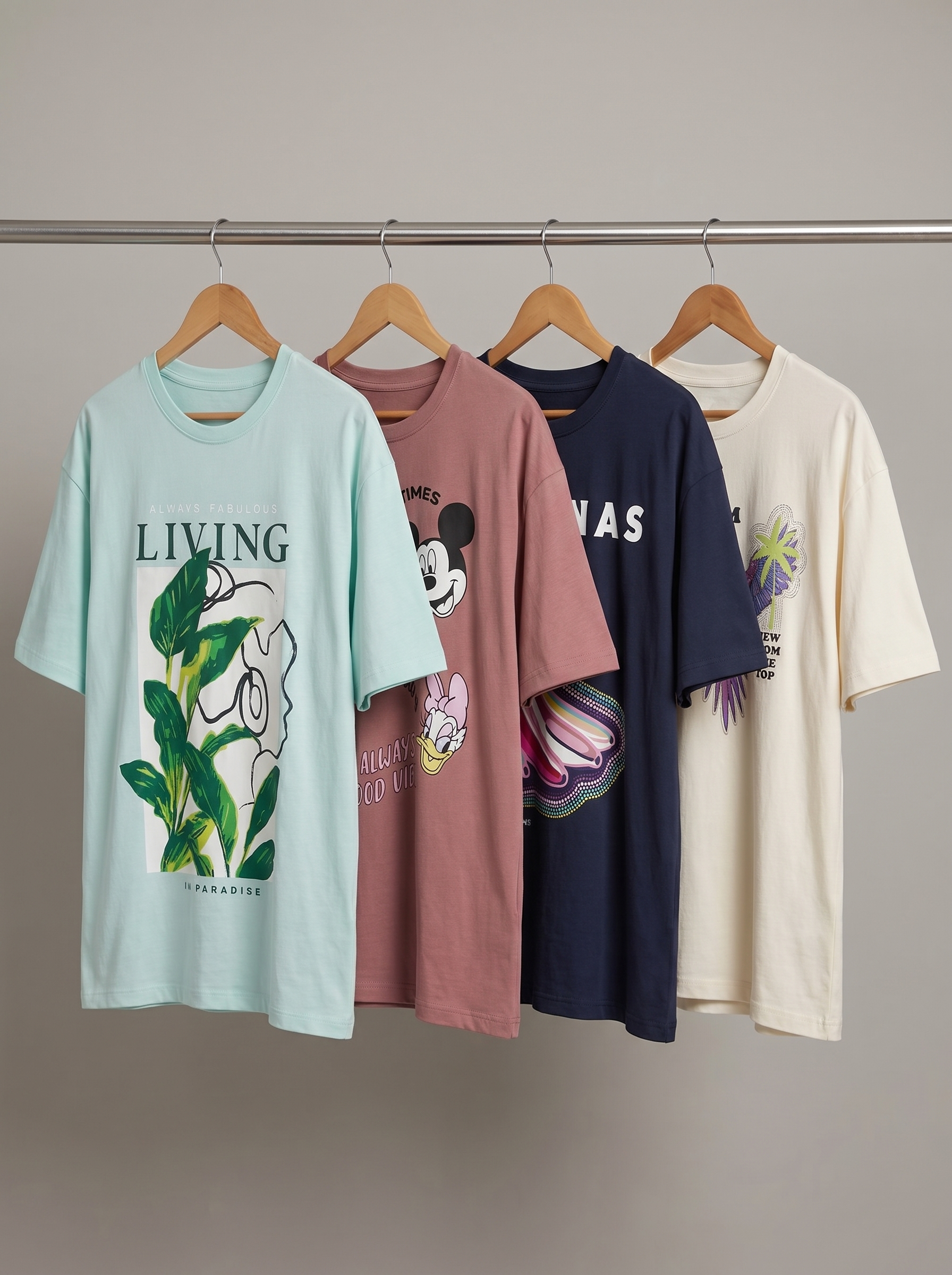 Women's 4-Piece Graphic T-Shirt Set – Oversized 4 Colors T-Shirts