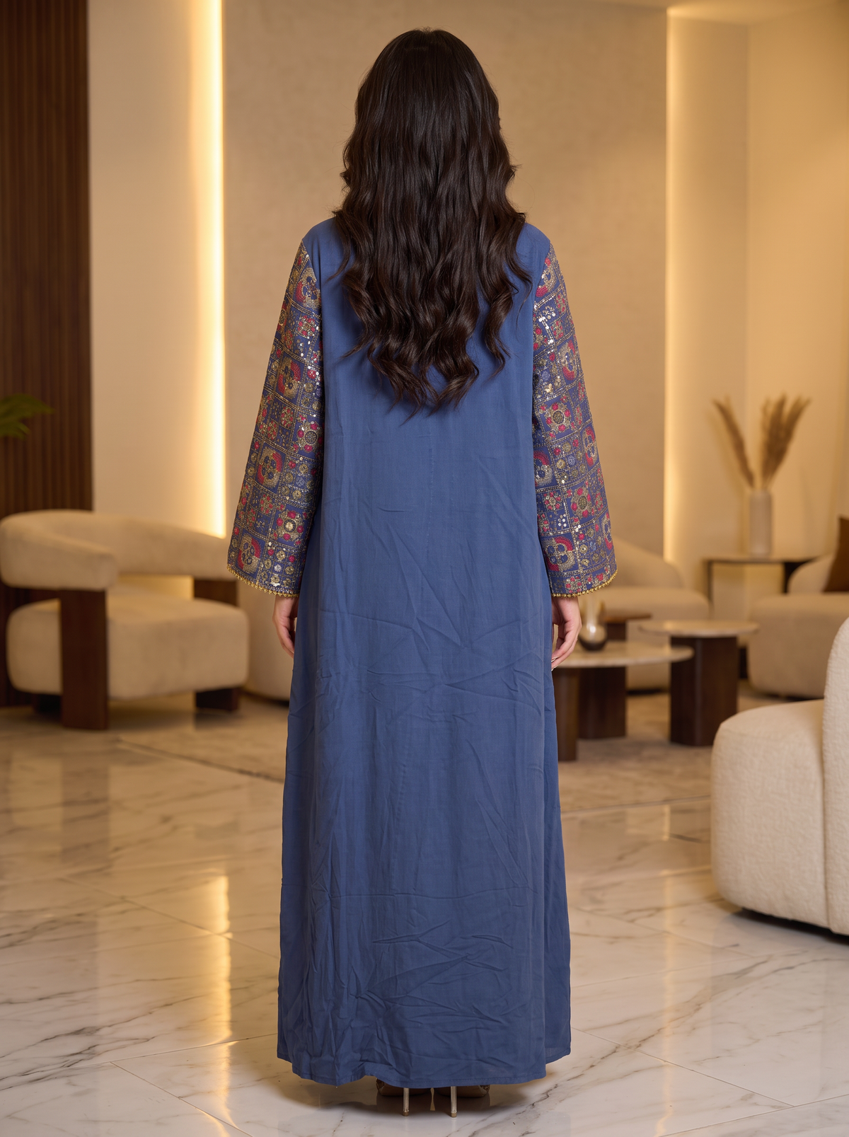 طقم قفطان ماكسي أزرق طبقات مع معطف مزخرف للنساء - طقم عباية أنيق من قطعتين للمناسبات والأعياد