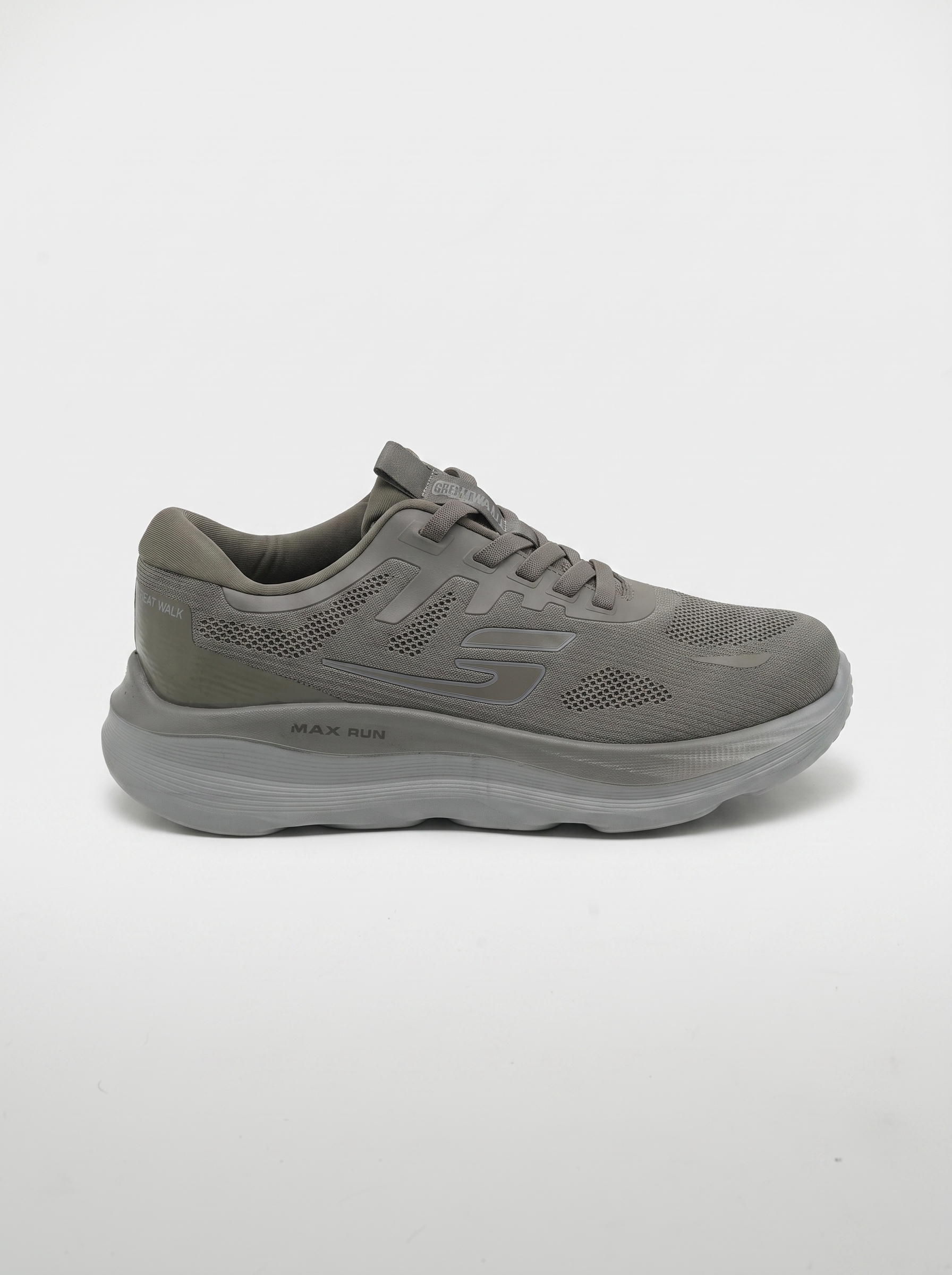 Great Walk Men’s Lightweight Athletic Running Shoes – Breathable Mesh Lace-Up Casual Walking Sneakers in Taupe & Grey