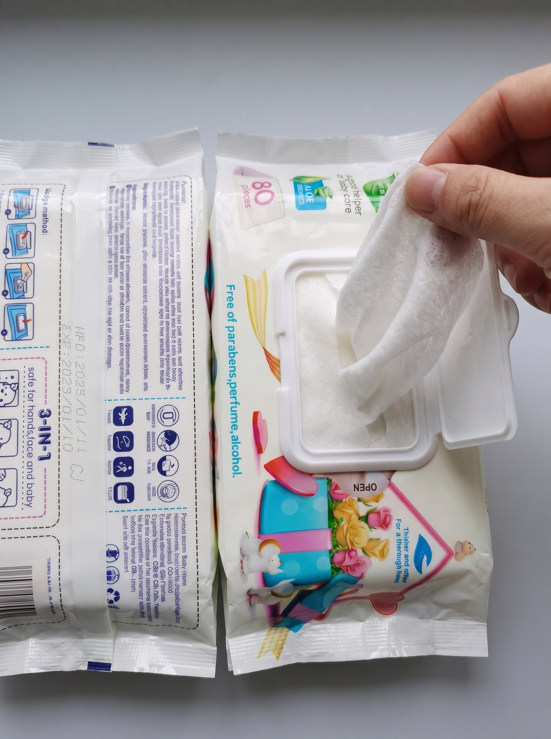 New Compact Toallitas Húmedas Baby Wet Wipes – 99% Water & Aloe Essence (80 Pcs)