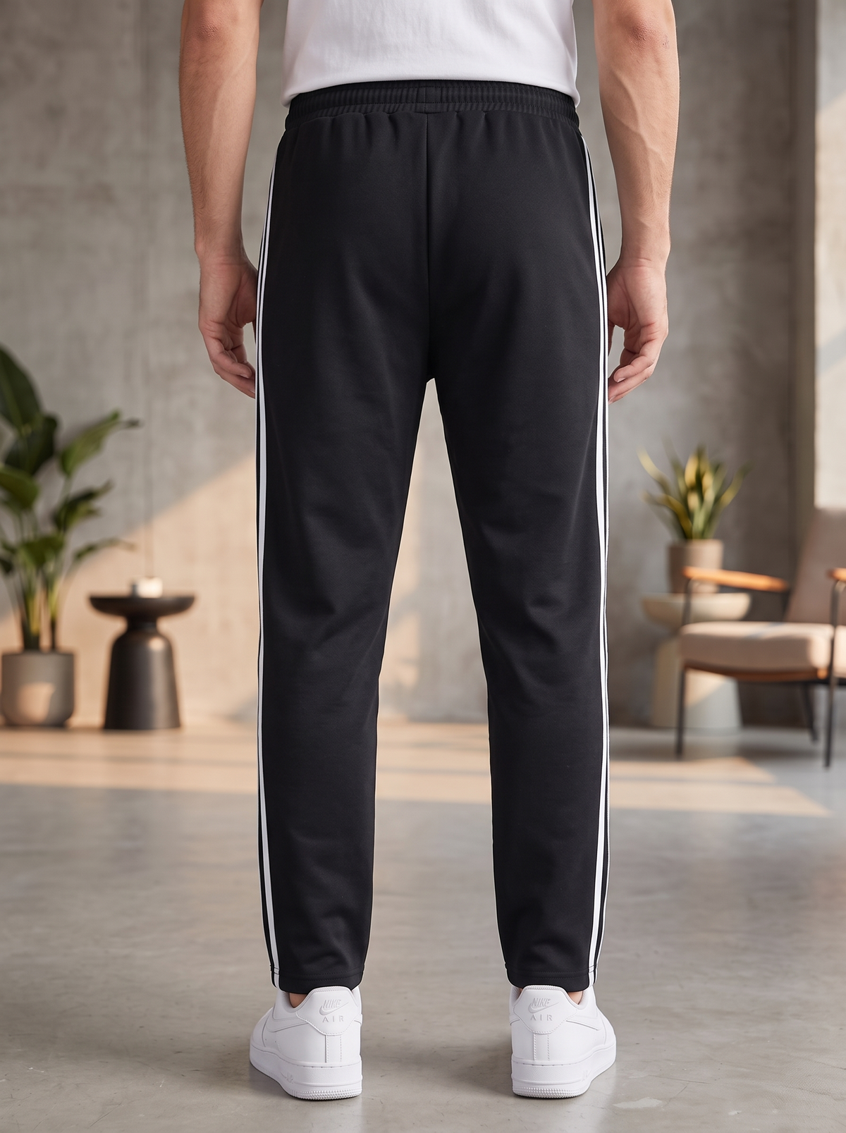 Men’s Side-Stripe Athletic Jogger Pants