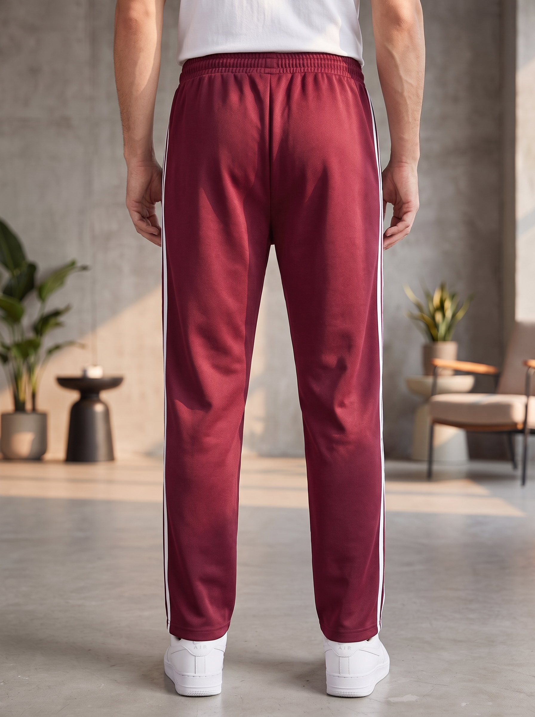 Men’s Side-Stripe Athletic Jogger Pants