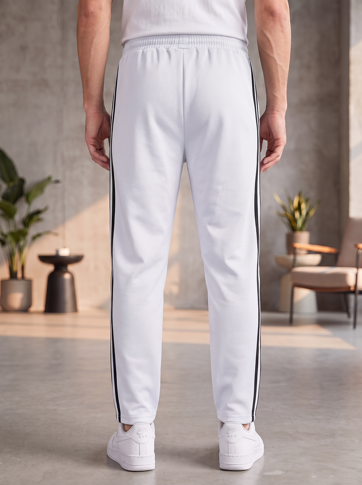 Men’s Side-Stripe Athletic Jogger Pants
