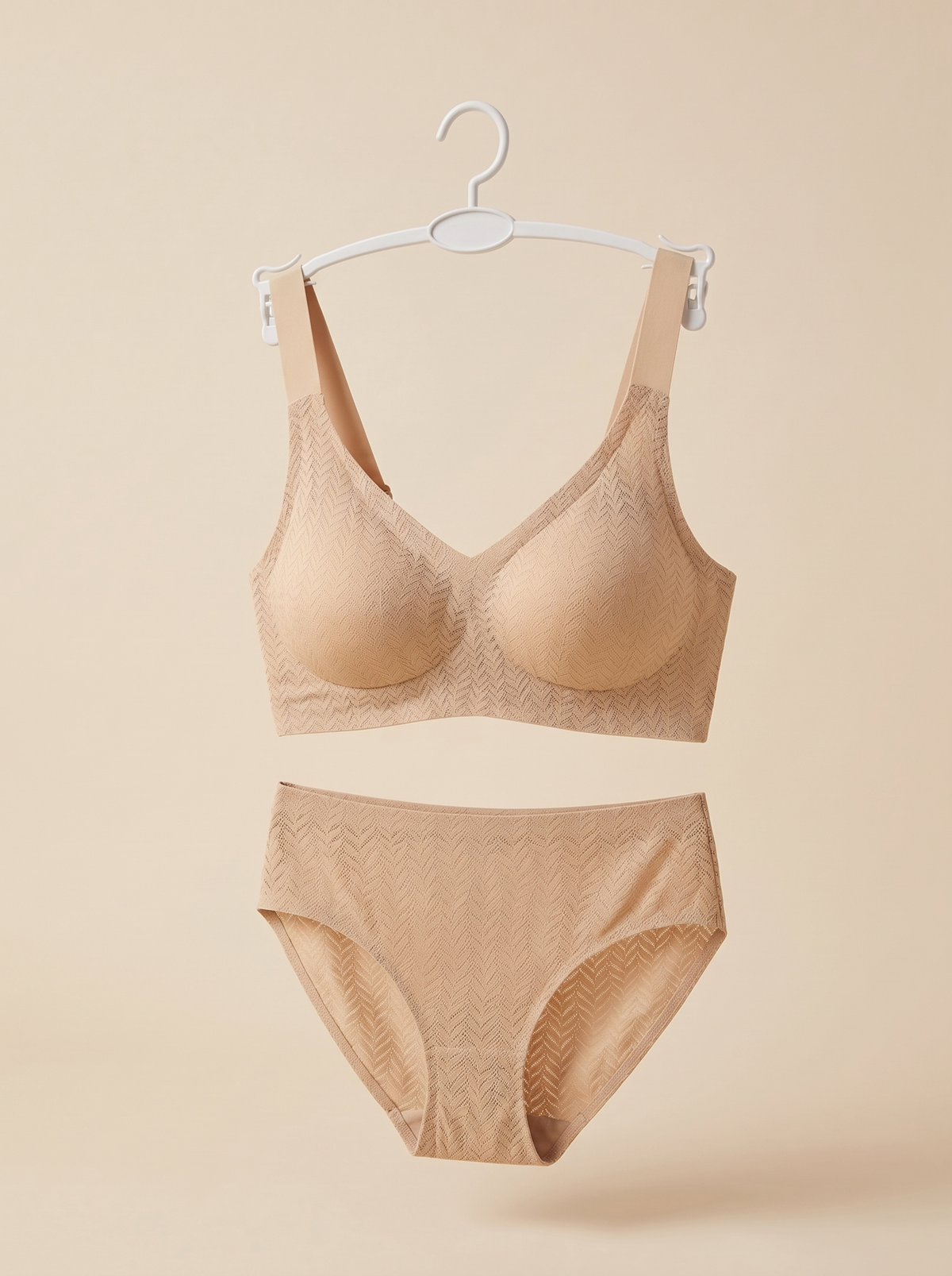 Women's Seamless Padded Wireless Support Bra – Full Coverage Comfort Bra with Wide Strap