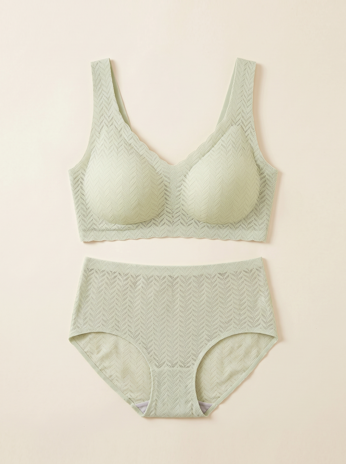Women's Seamless Padded Wireless Support Bra – Full Coverage Comfort Bra with Wide Strap