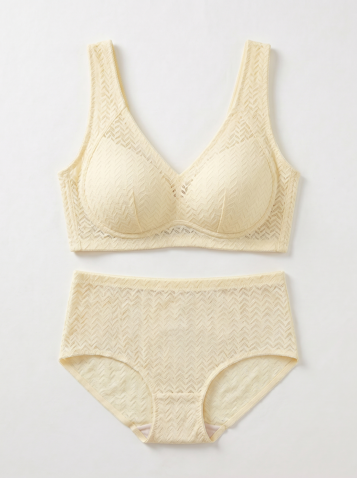 Women's Seamless Padded Wireless Support Bra – Full Coverage Comfort Bra with Wide Strap
