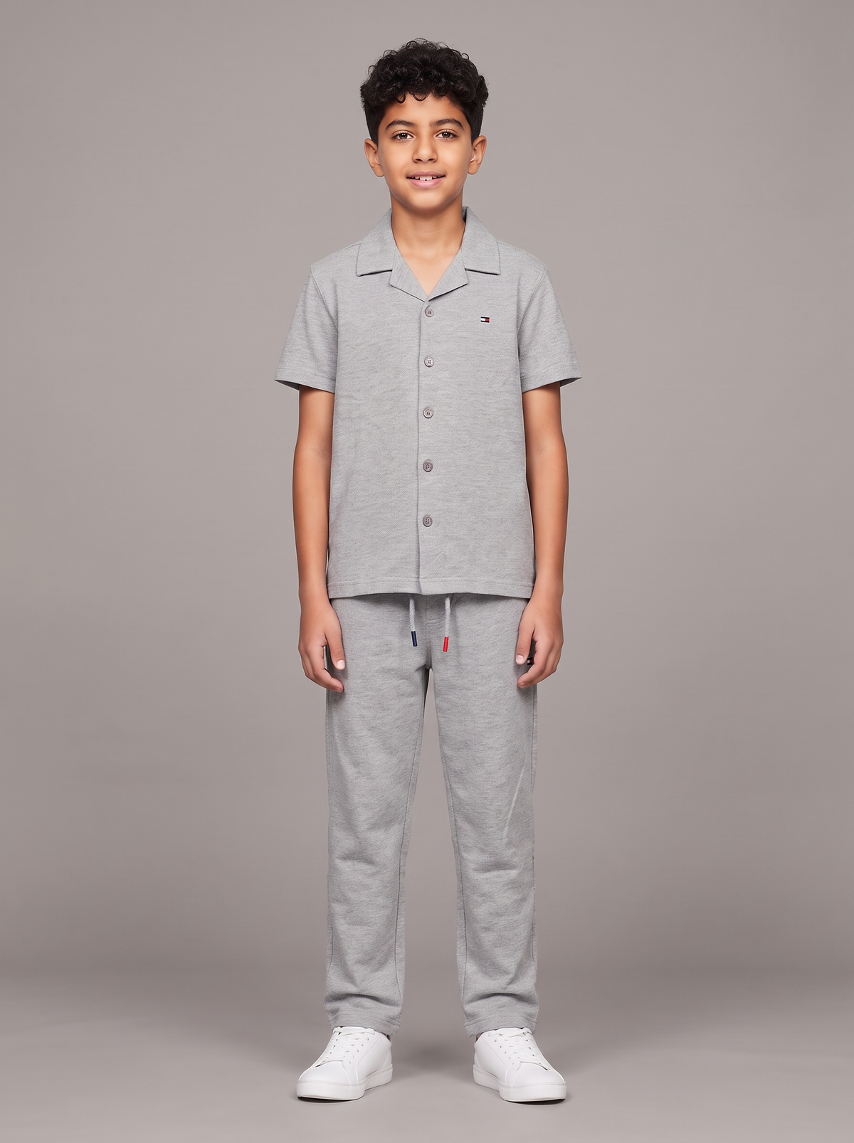 Boys’ Short-Sleeve Button-Down Shirt and Jogger Pants Matching_Set