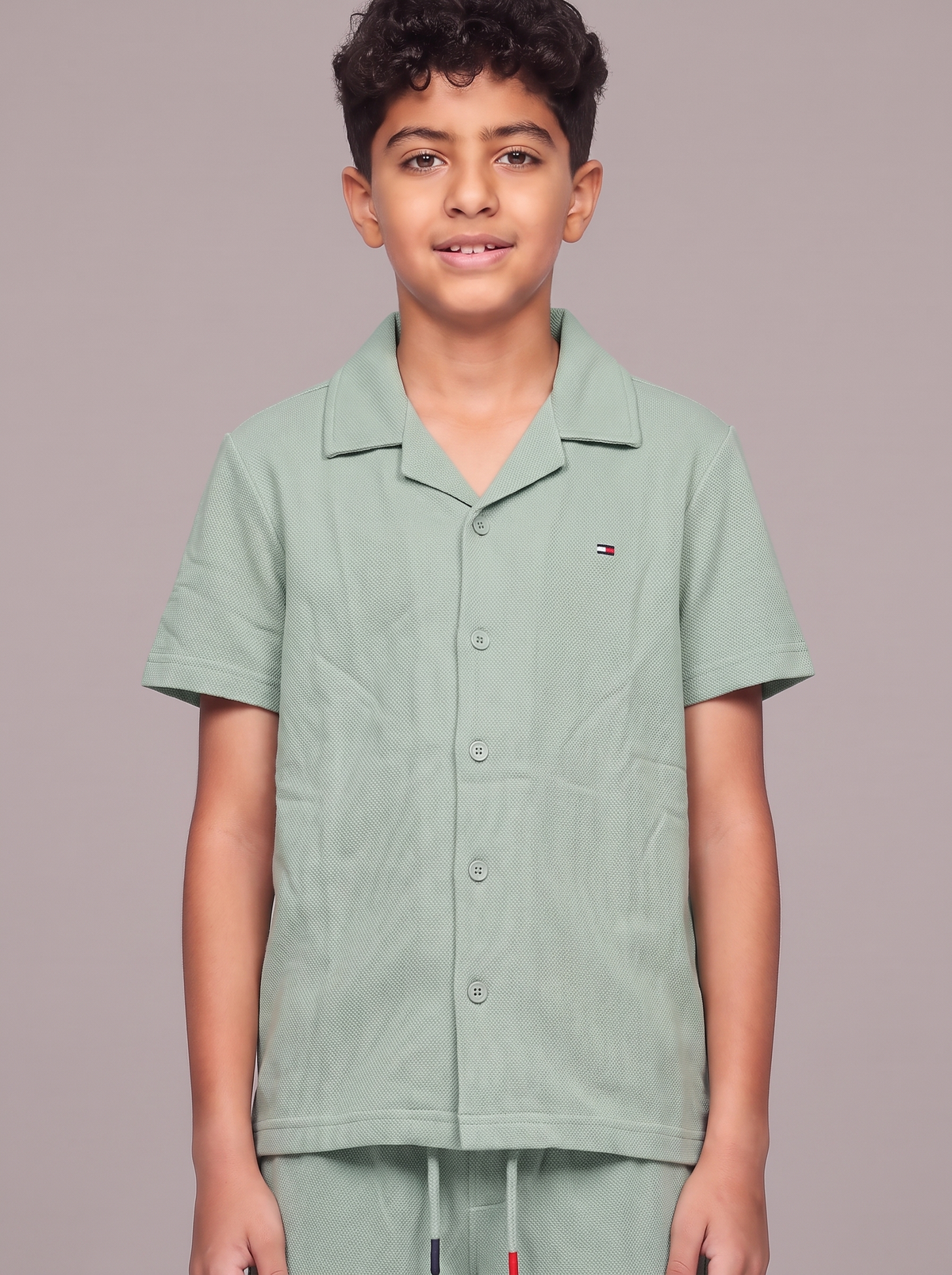 Boys’ Short-Sleeve Button-Down Shirt and Jogger Pants Matching_Set