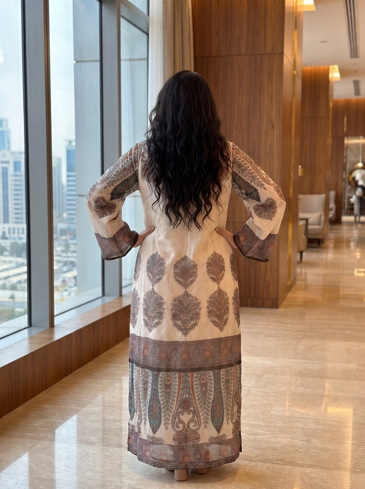 Women’s Cream Paisley Printed & Rhinestone Maxi Kaftan Dress – Elegant Long-Sleeve Festive Abaya