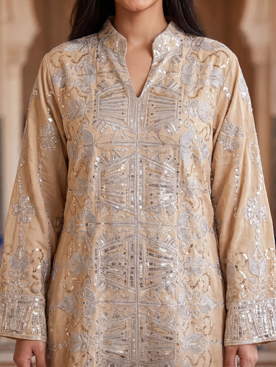 Women’s Lilac Geometric Golden Embroidered & Sequin Maxi Kaftan Dress – Elegant Long-Sleeve Festive Abaya