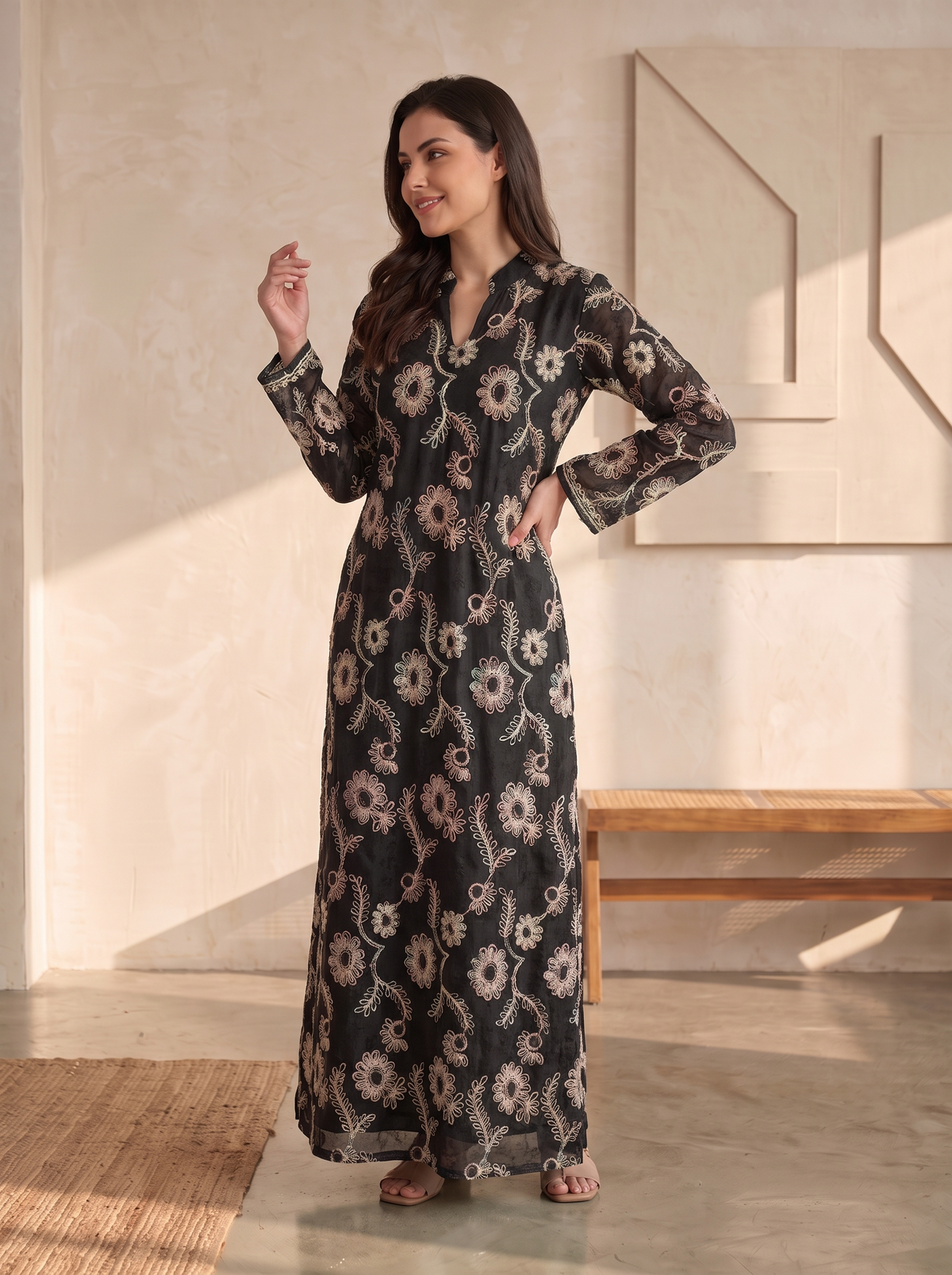 Women’s Black Floral Embroidered & Sequin Lace Maxi Kaftan Dress – Elegant Long-Sleeve Festive Abaya