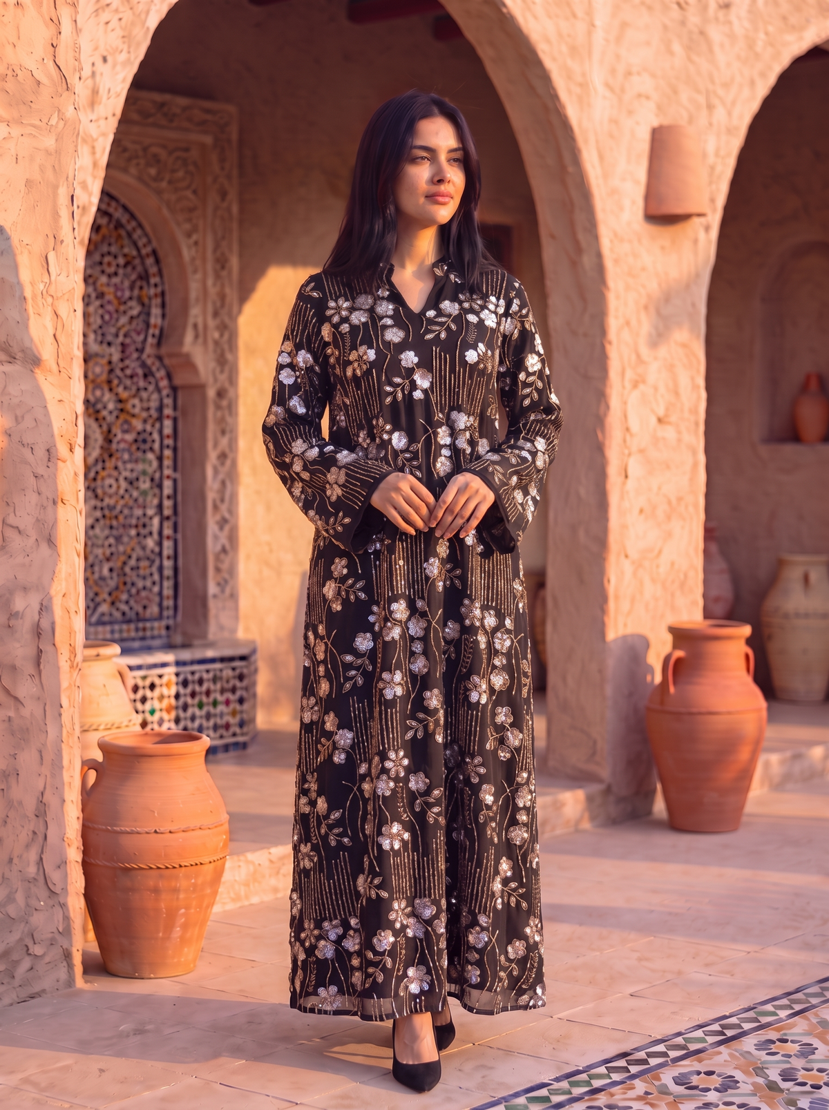 Women’s Black-Sequin Floral Embroidered Maxi Kaftan Dress – Elegant Long-Sleeve Festive Abaya