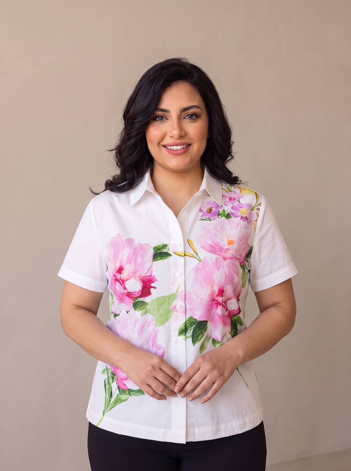 Women’s Floral Print Short-Sleeve Shirt – Casual Button-Down Summer Blouse
