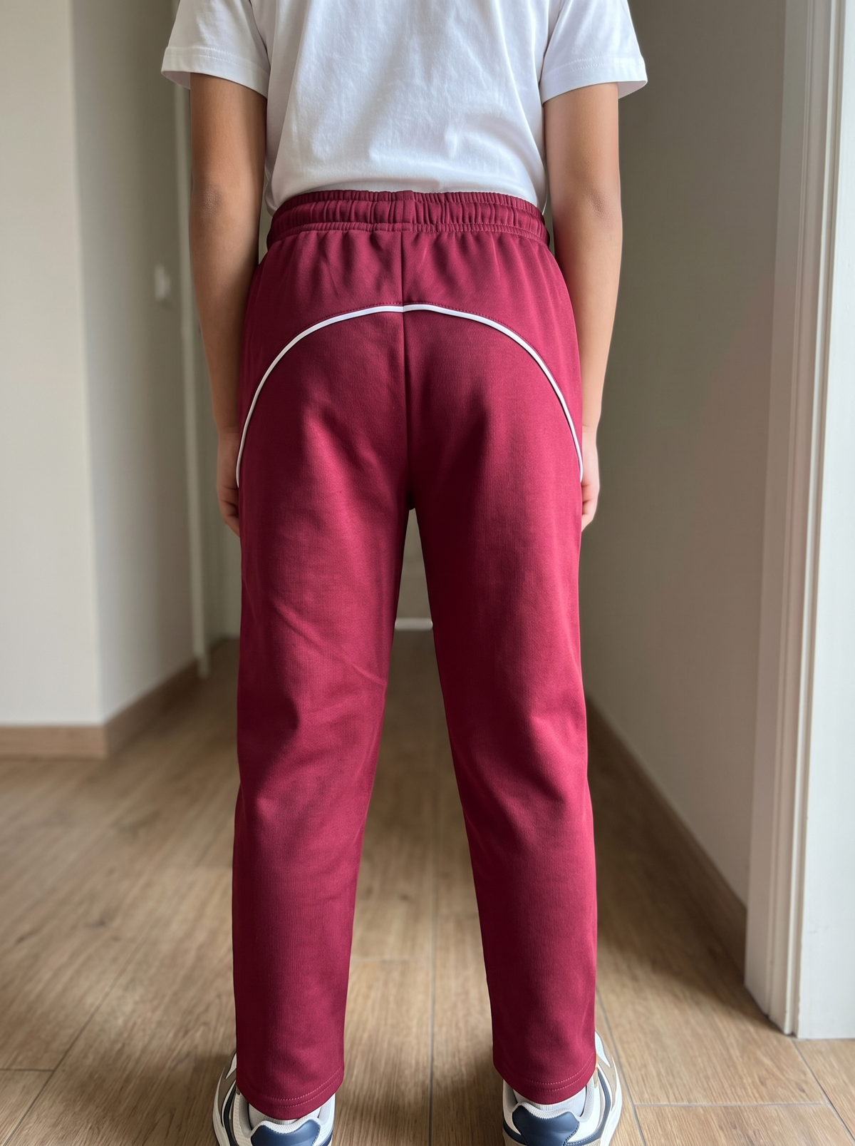 Boys’ Athletic Piping Jogger Pants – Comfortable Casual Sportswear & Active Trousers