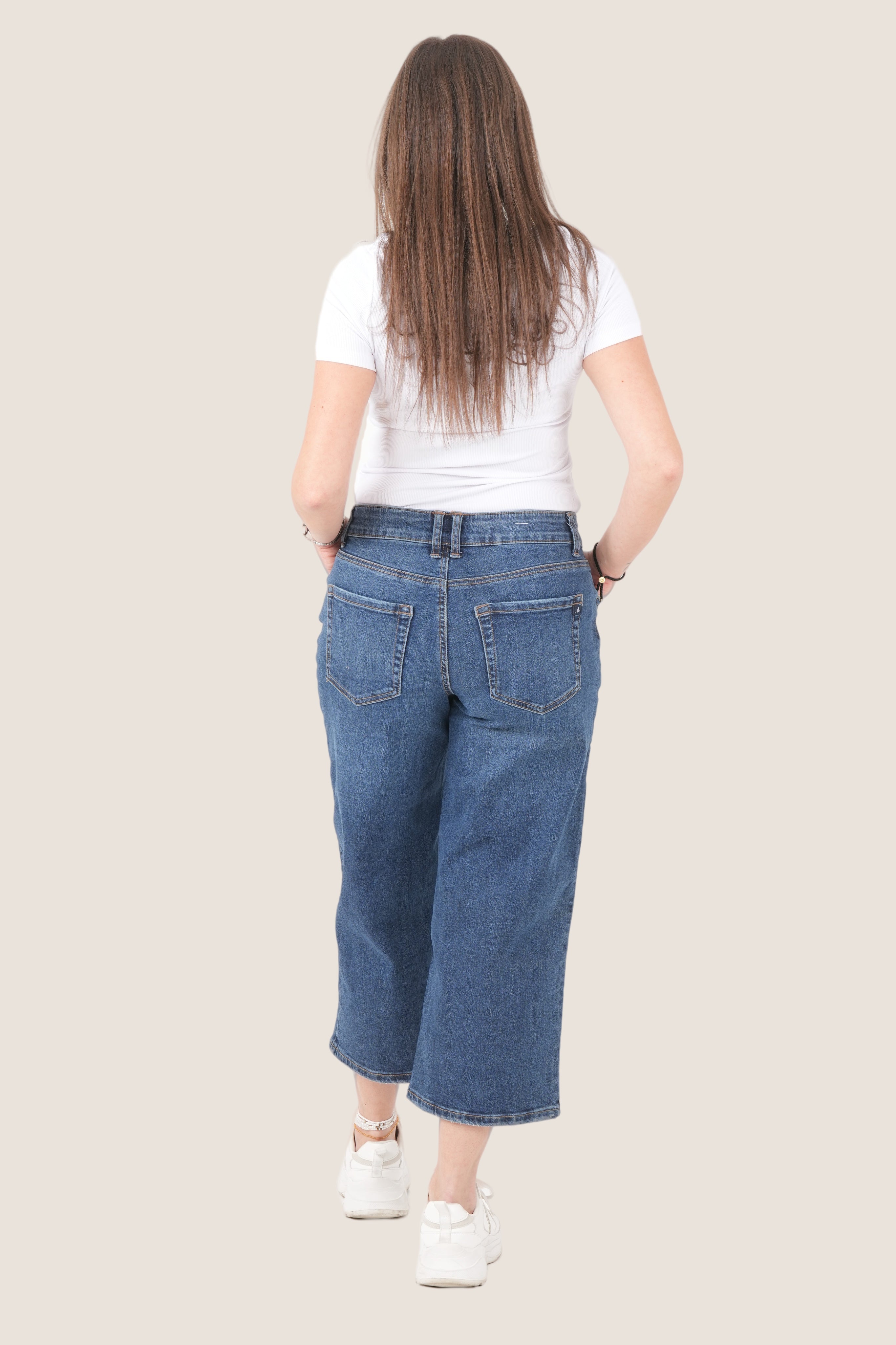 Stylish Wide Leg Jeans for Women Finelook - FineLook